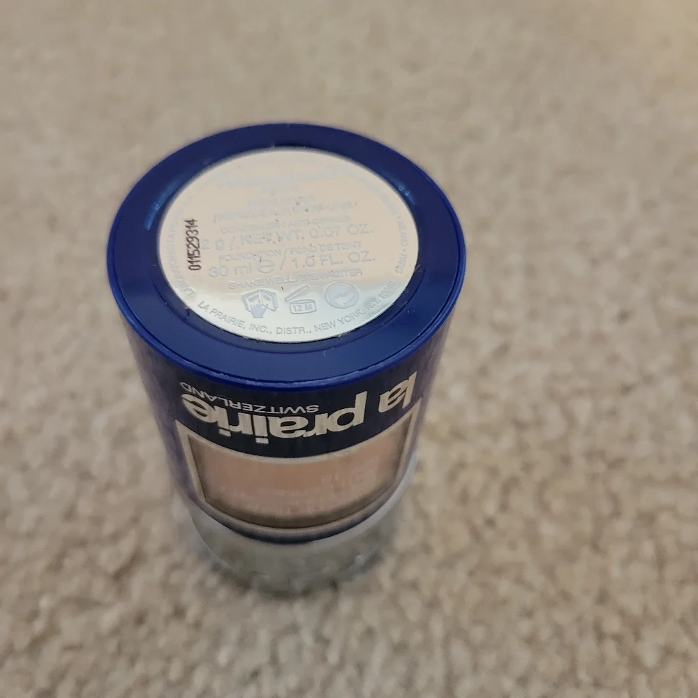 NIB La Prairie Skin Caviar Concealer Foundation SPF 15 PORCELAINE BLUSH
